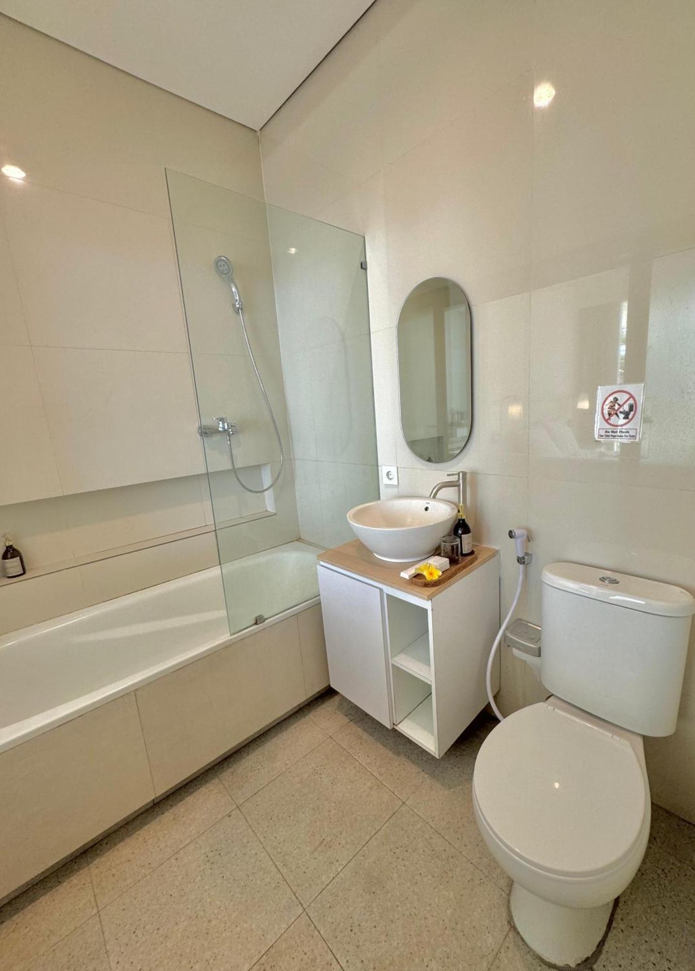 The Hita Apartement Seminyak Buitenkant foto